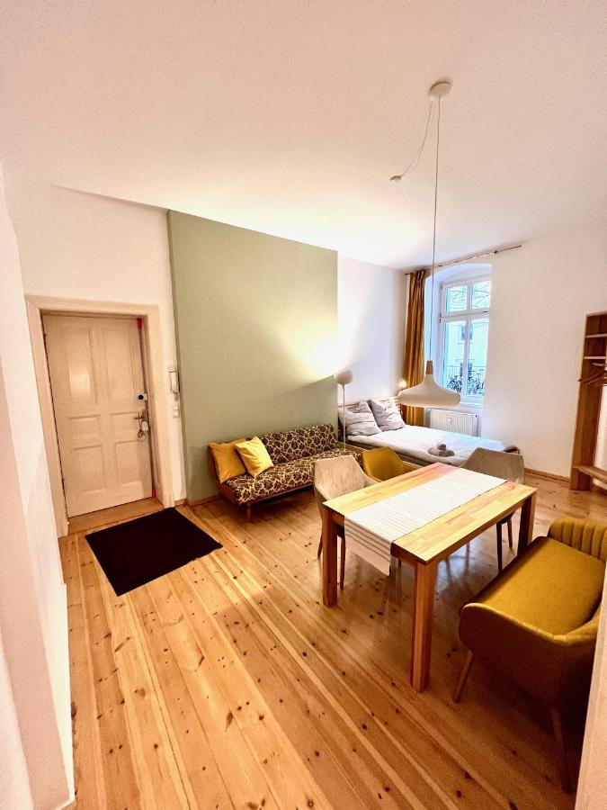 ברלין Gemuetliche 2-Zimmer-Wohnung Zentral Friedrichshain מראה חיצוני תמונה